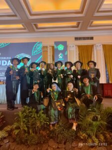 Wisuda TIPS UIN Cirebon