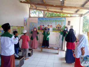 kegiatan Kuliah Kerja Nyata Mahasiswa PGMI